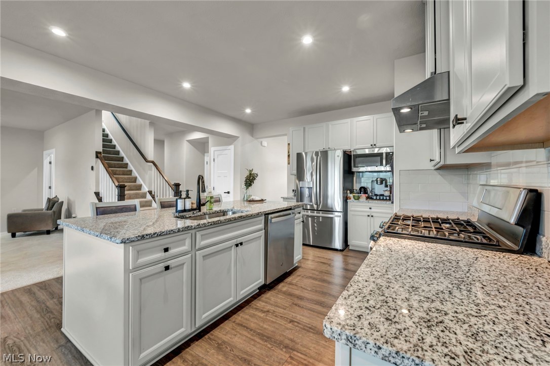 5394 Hawks Nest Circle