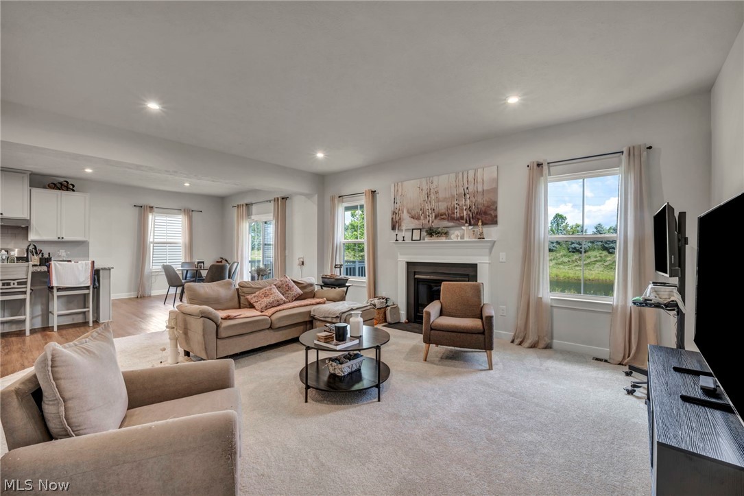 5394 Hawks Nest Circle
