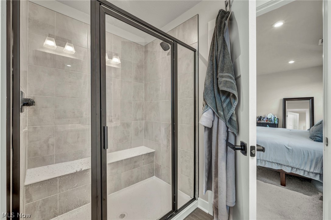 5394 Hawks Nest Circle