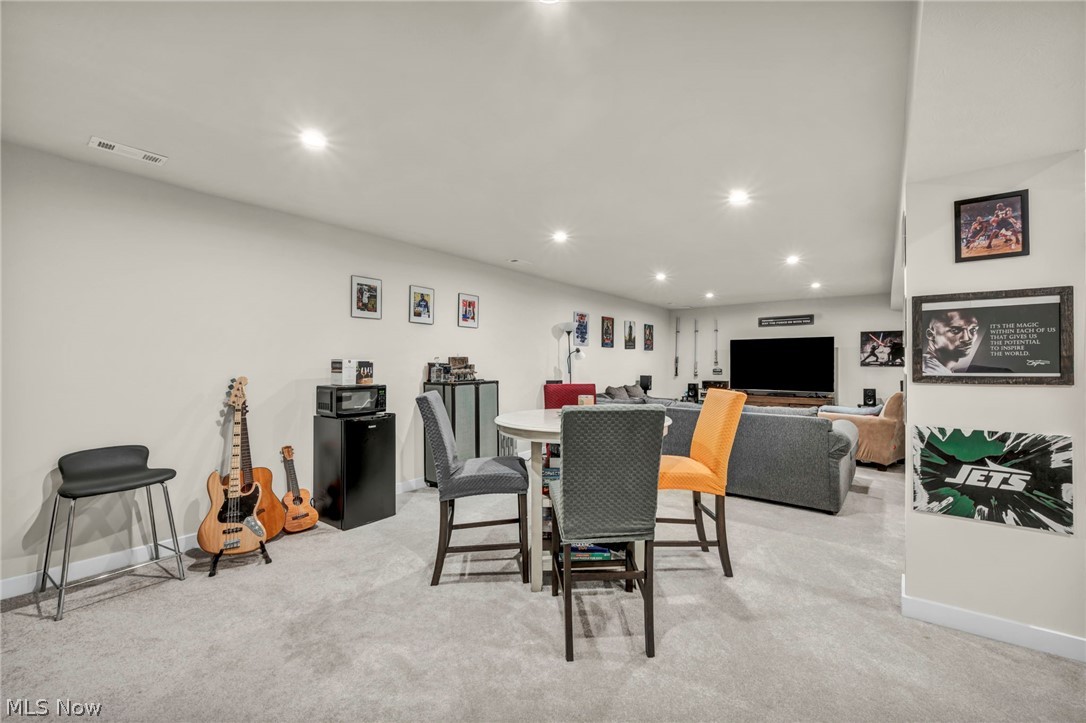 5394 Hawks Nest Circle