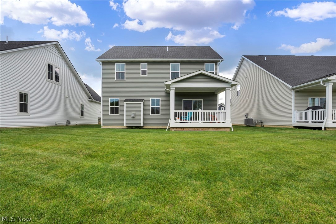 5394 Hawks Nest Circle