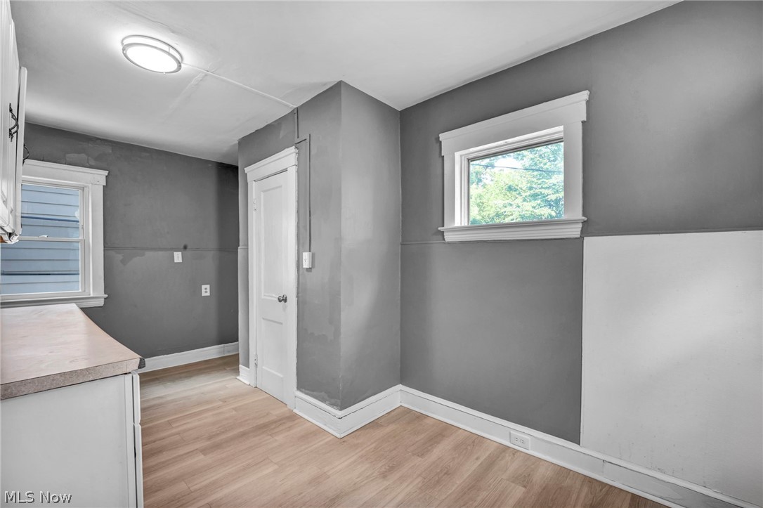 3118 W 97th Street