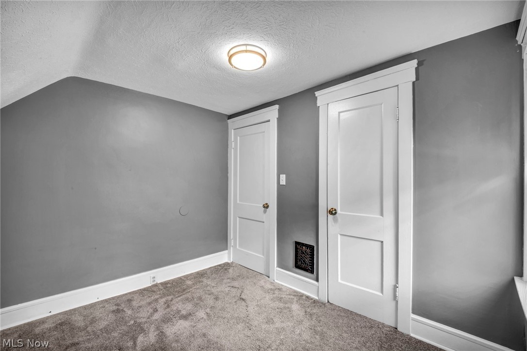 3118 W 97th Street