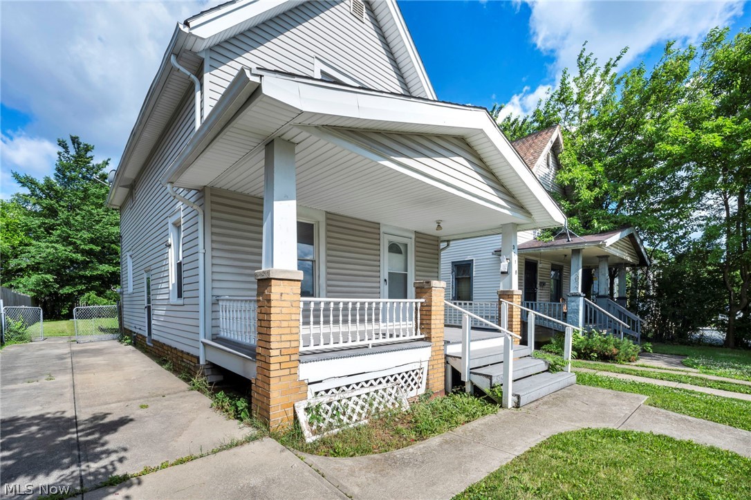 3118 W 97th Street