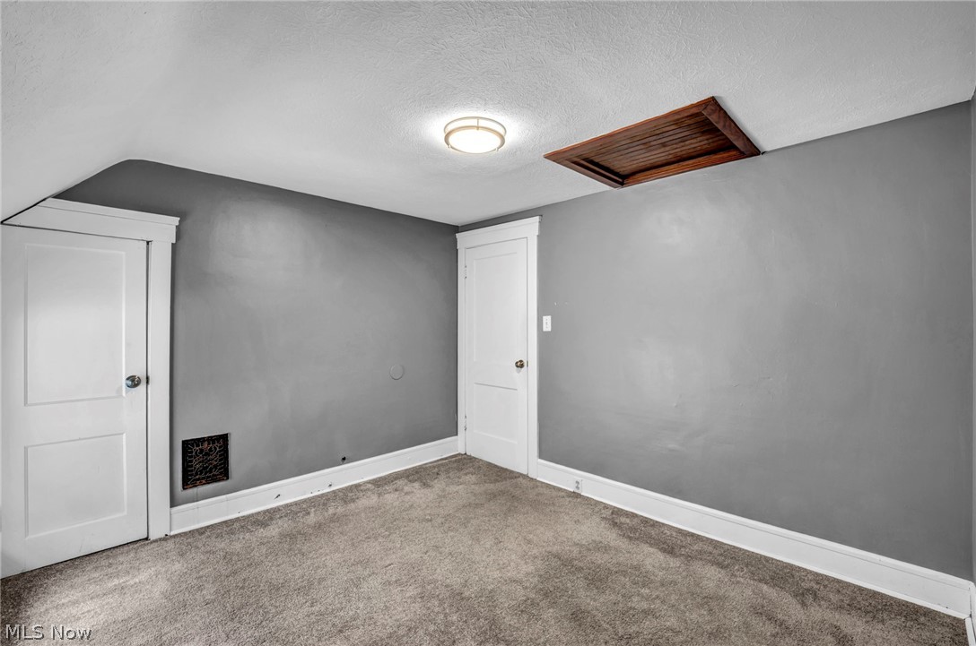 3118 W 97th Street