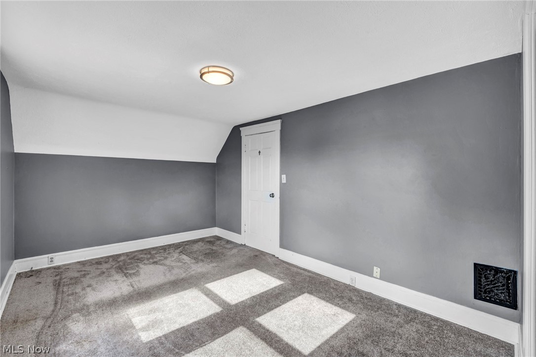 3118 W 97th Street