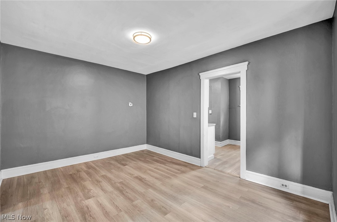 3118 W 97th Street