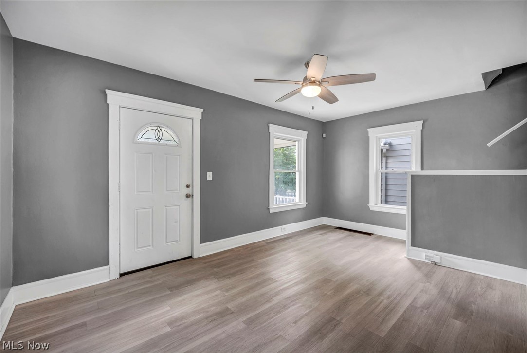 3118 W 97th Street