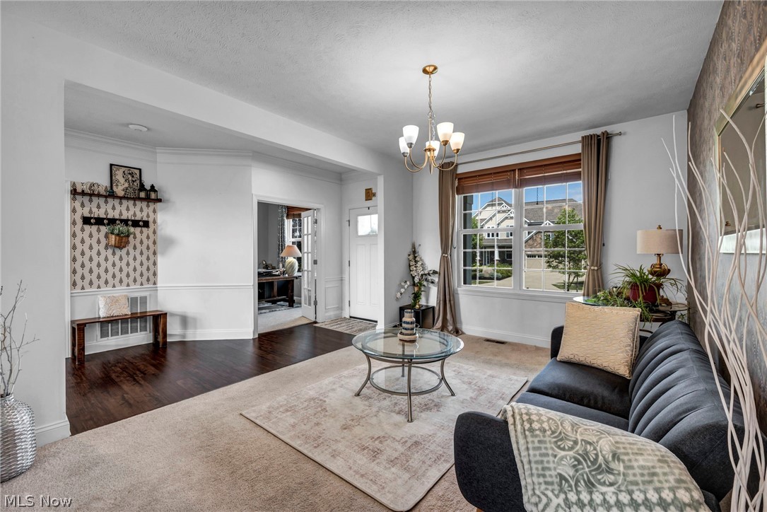 172 Harvester Drive