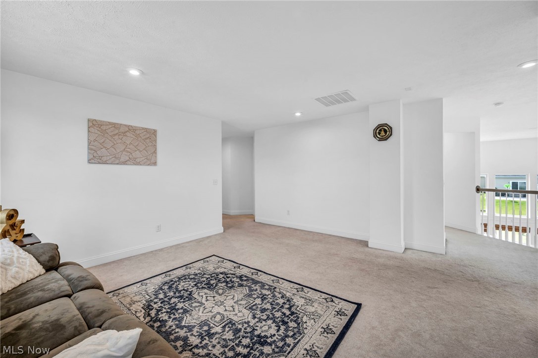 172 Harvester Drive