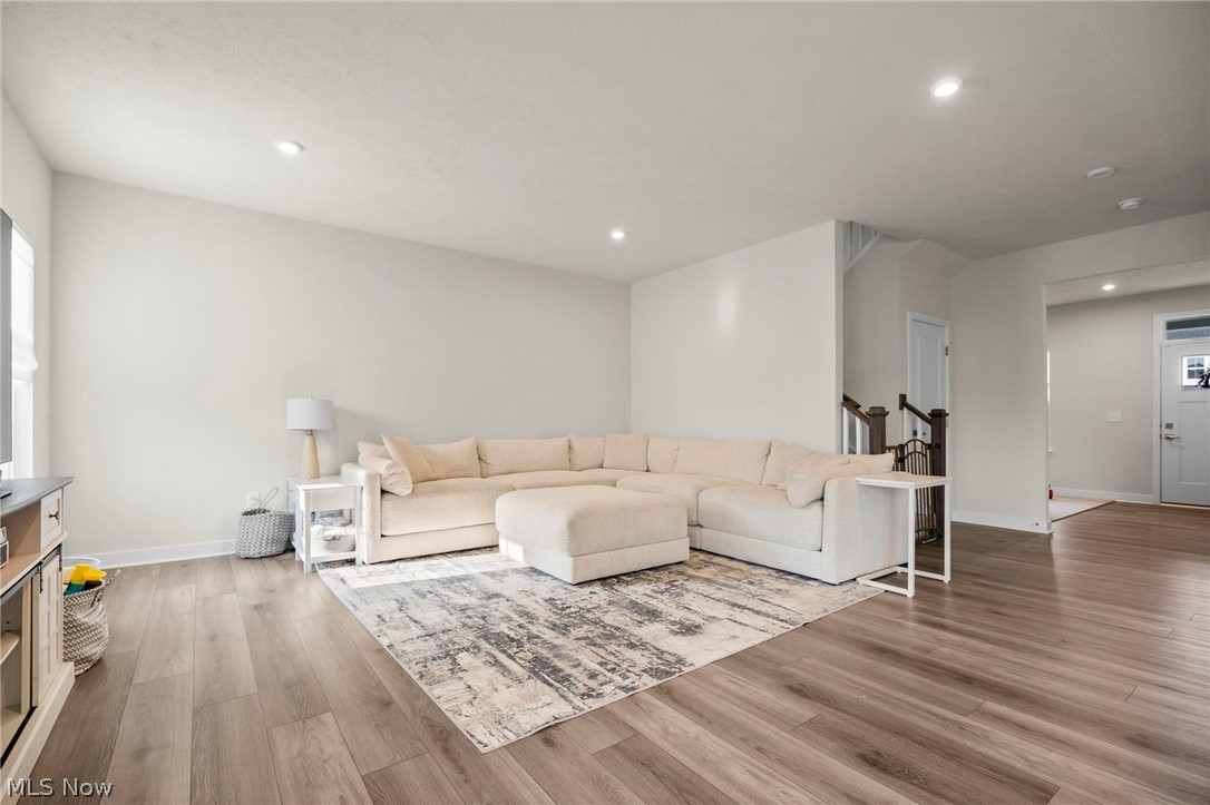 1035 Ashford Court