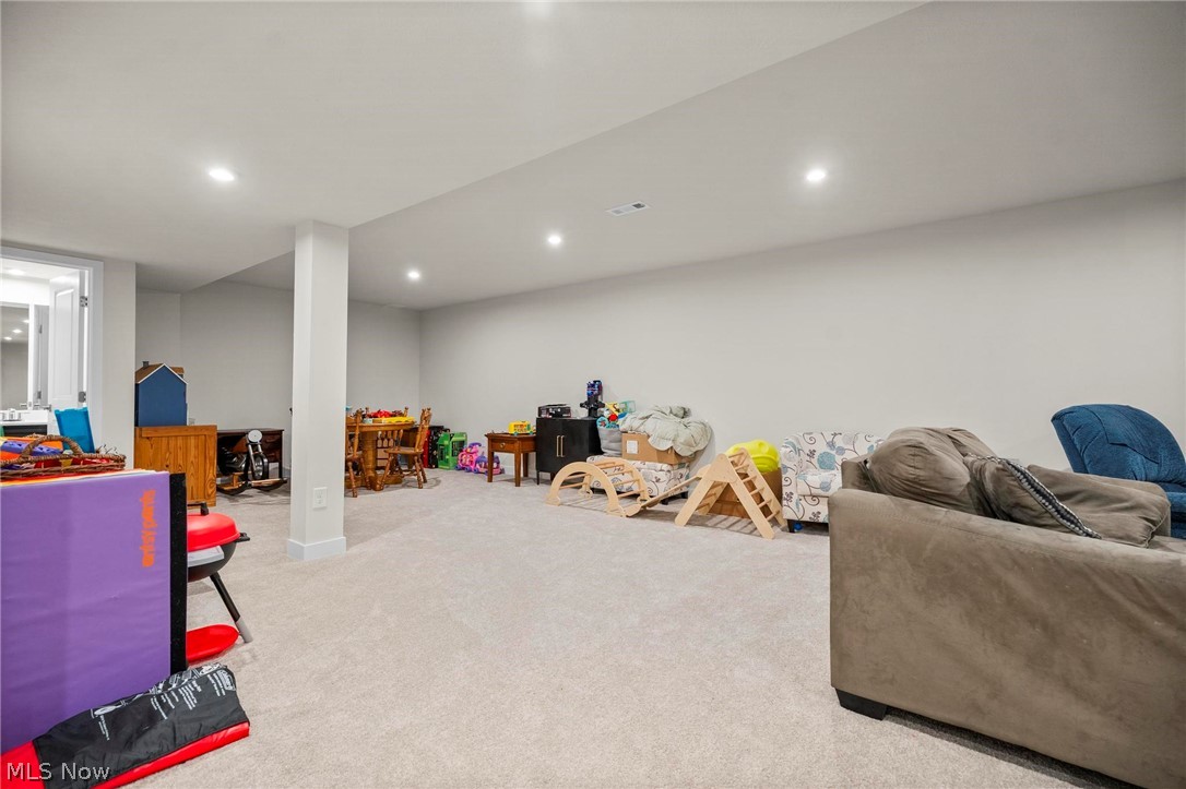 1035 Ashford Court