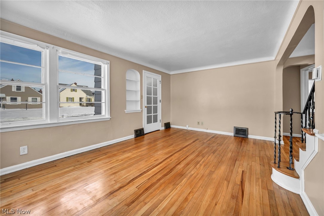 21202 Gardenview Drive