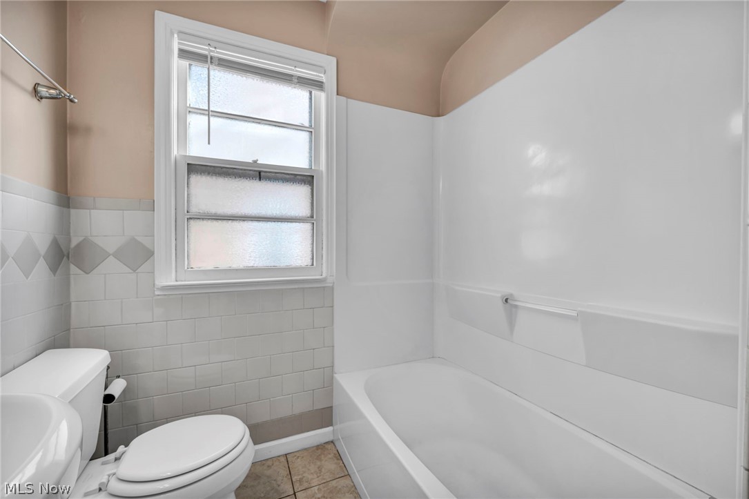 21202 Gardenview Drive