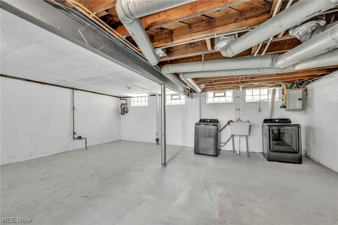 21202 Gardenview Drive