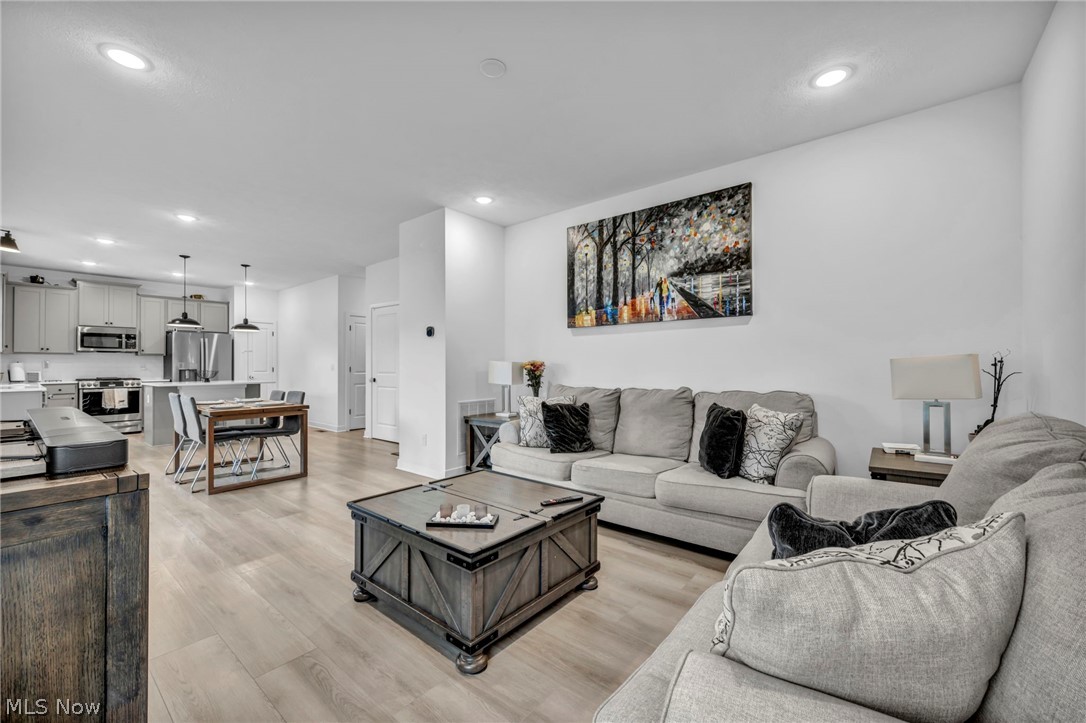 704 Maple Hollow Court
