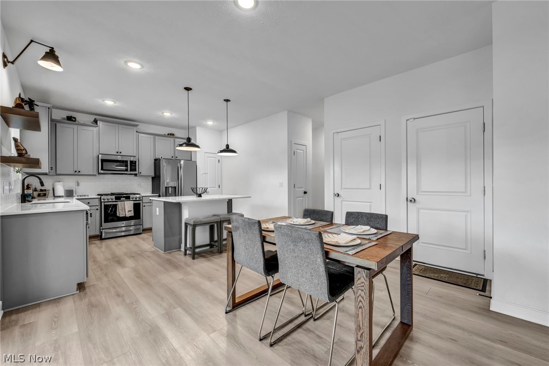 704 Maple Hollow Court