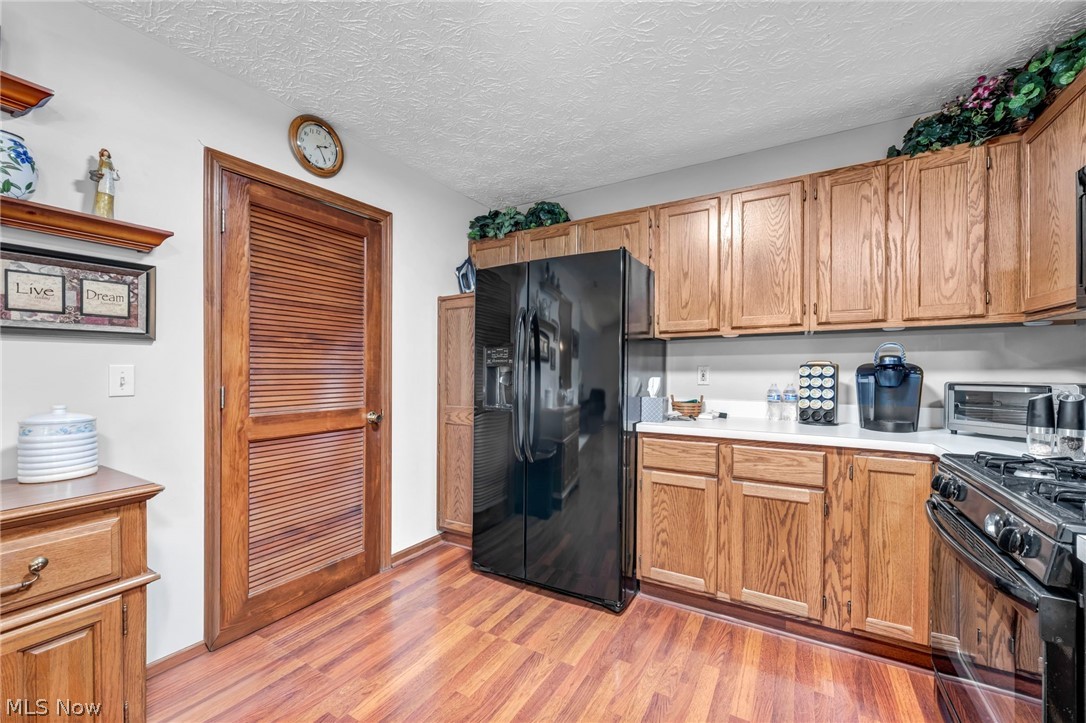 6472 Monroe Lane