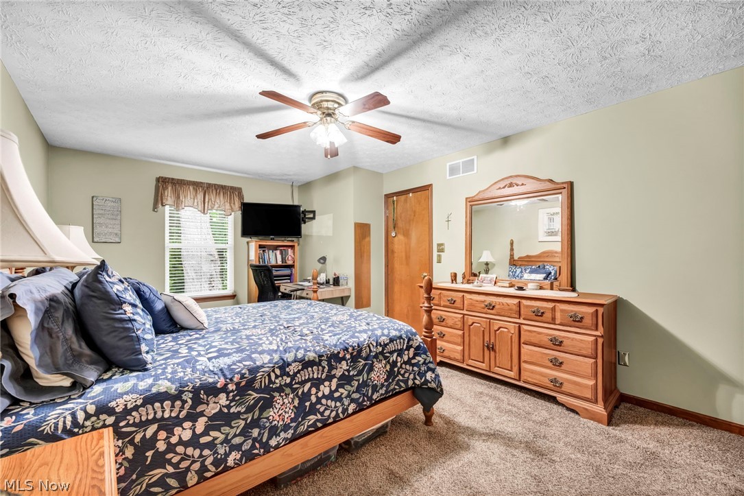 6472 Monroe Lane