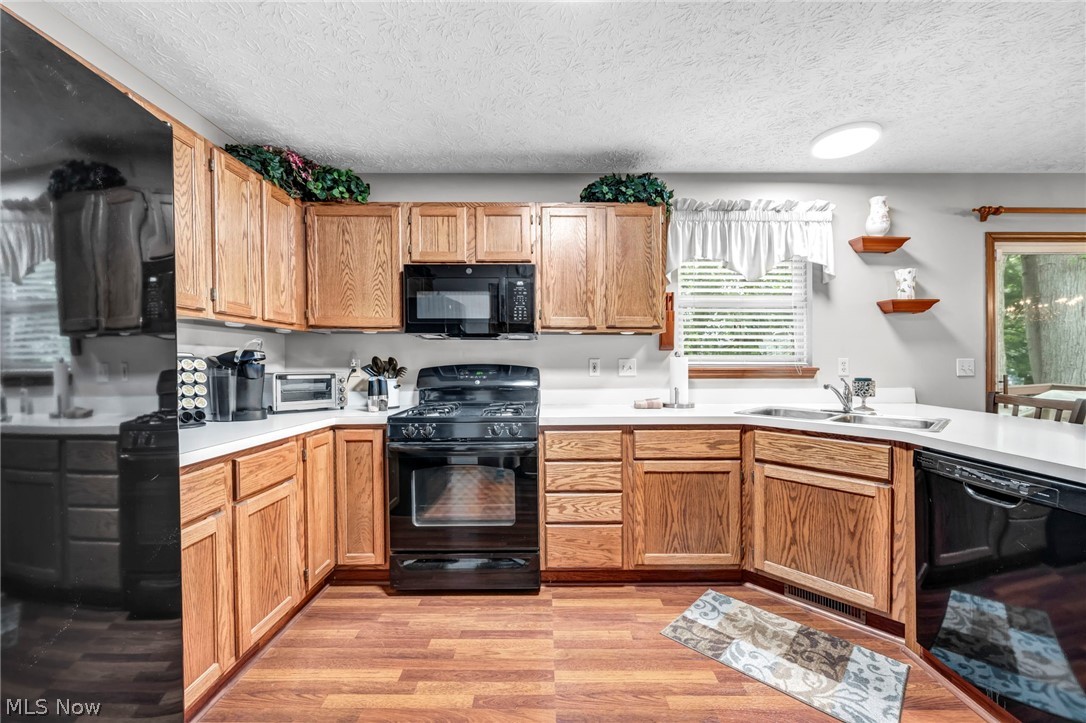 6472 Monroe Lane