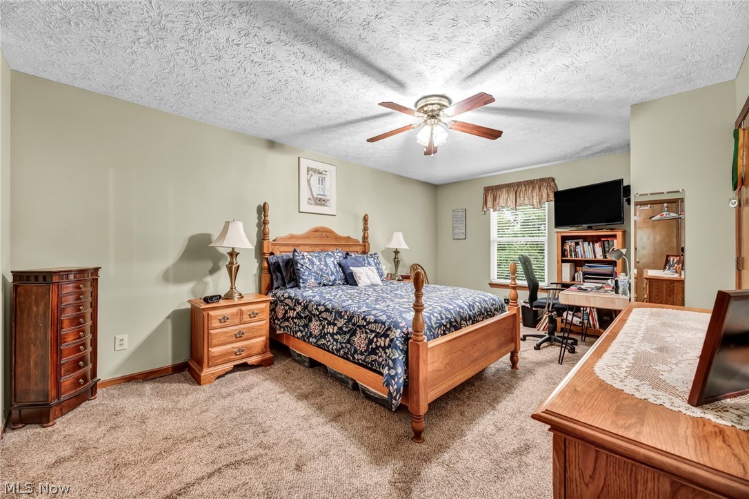 6472 Monroe Lane