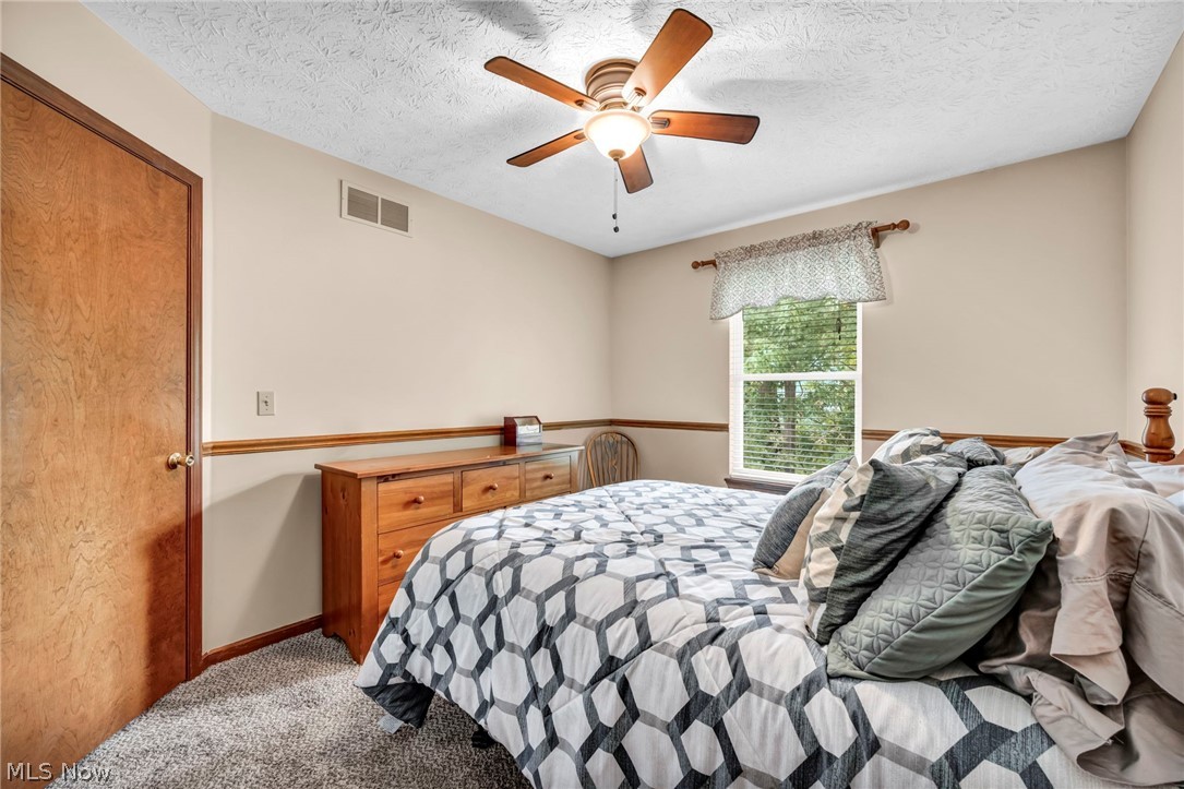 6472 Monroe Lane