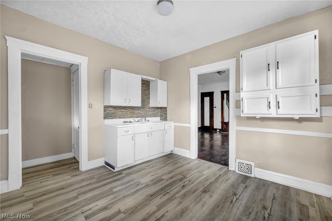 3847 W 38th Street