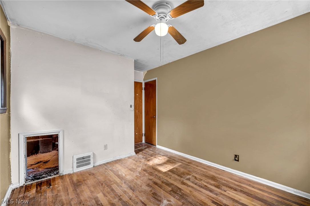 1513 Maple Drive