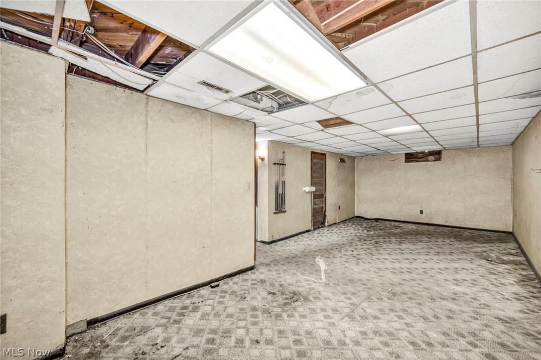 1513 Maple Drive