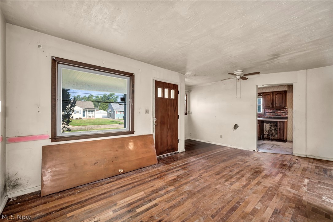 1513 Maple Drive