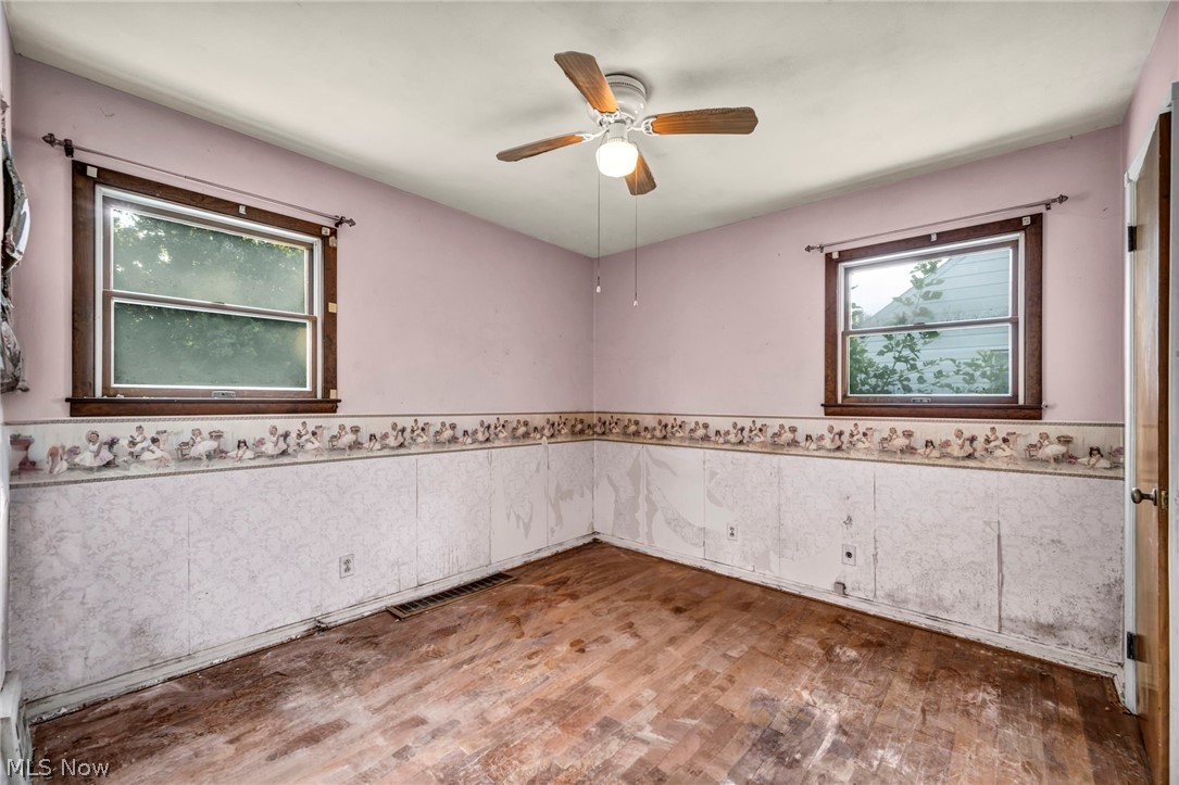 1513 Maple Drive