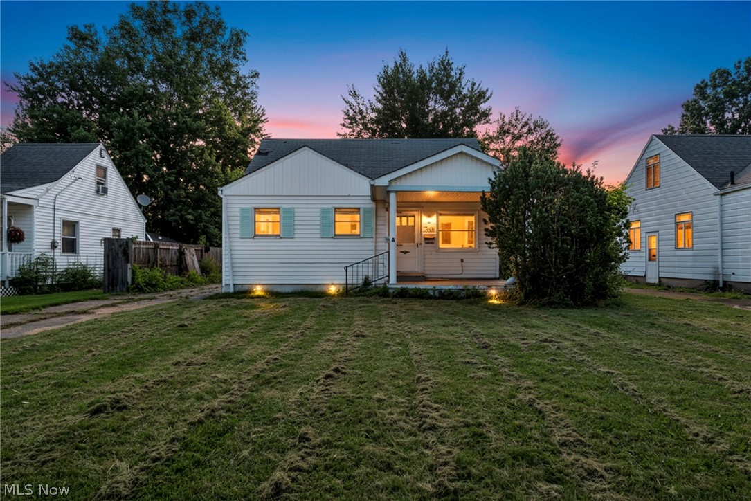 1513 Maple Drive