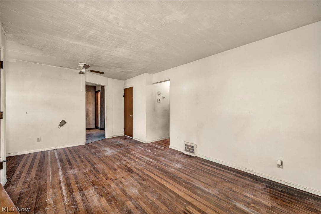 1513 Maple Drive