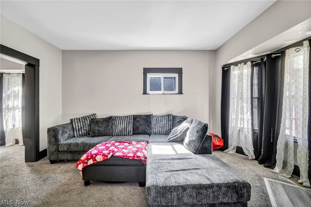 2013 W 99th Street