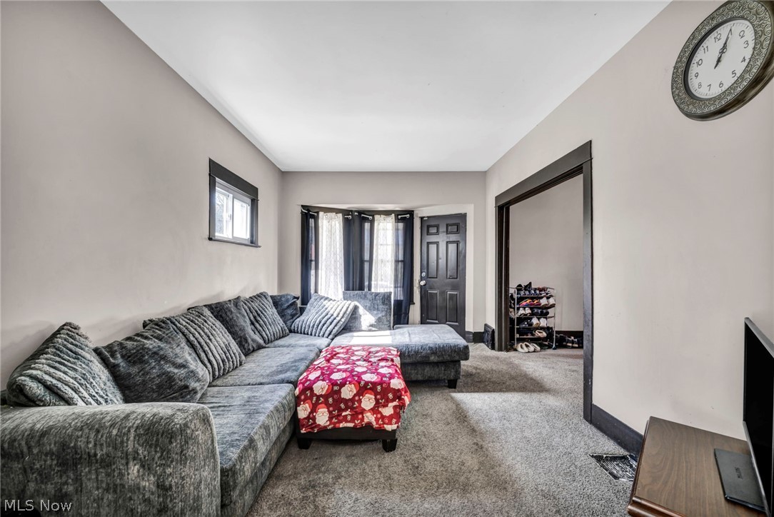 2013 W 99th Street