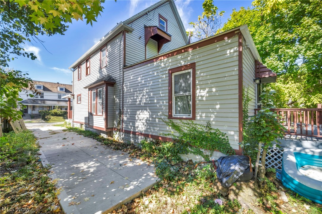 2013 W 99th Street