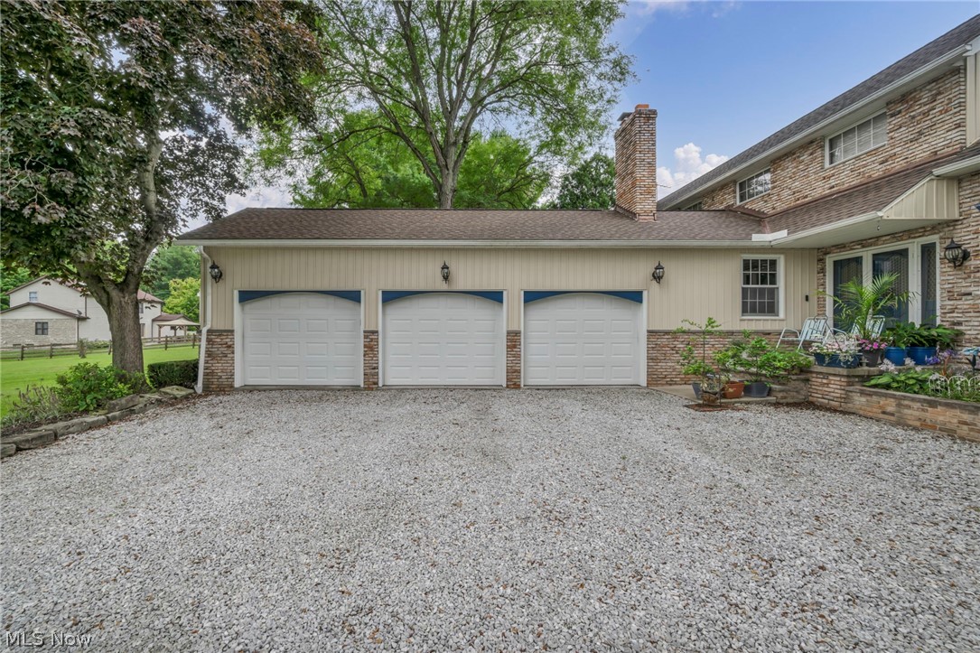 18460 West River