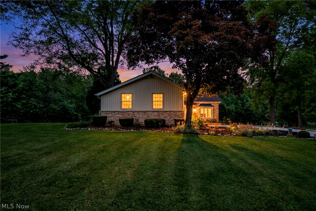 18460 West River