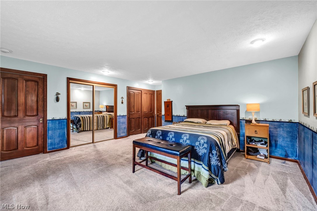 18460 West River