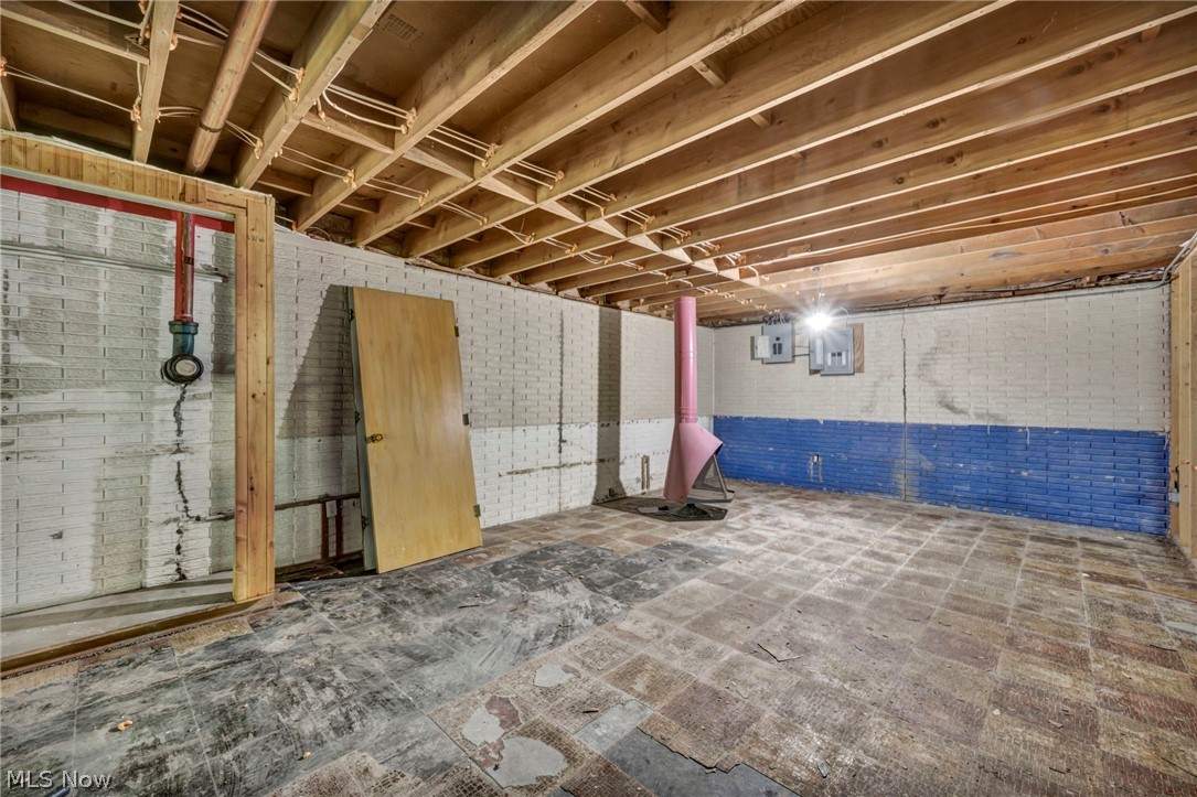 246 Windward Drive