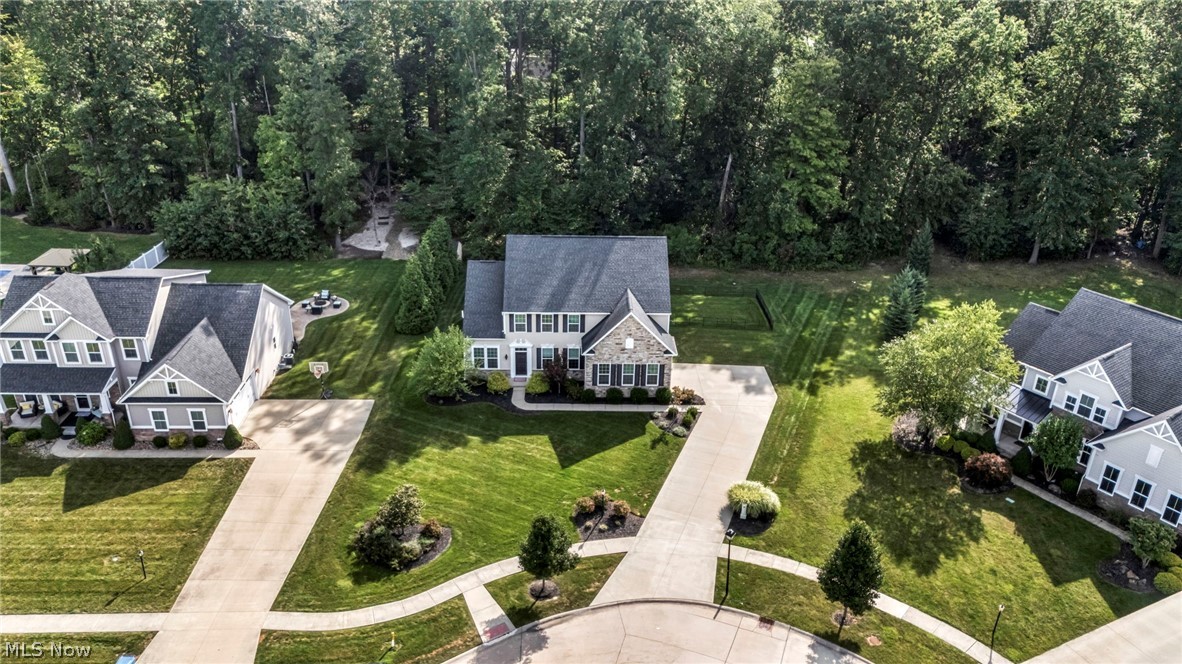 2711 Palmer Lane