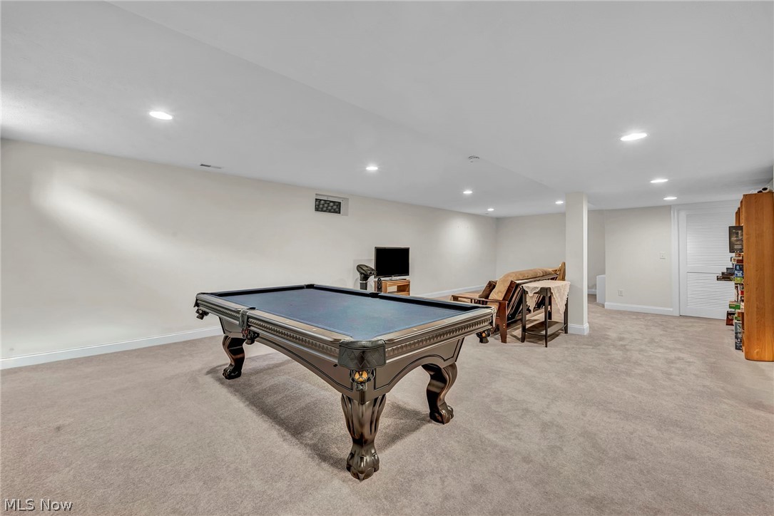 2711 Palmer Lane