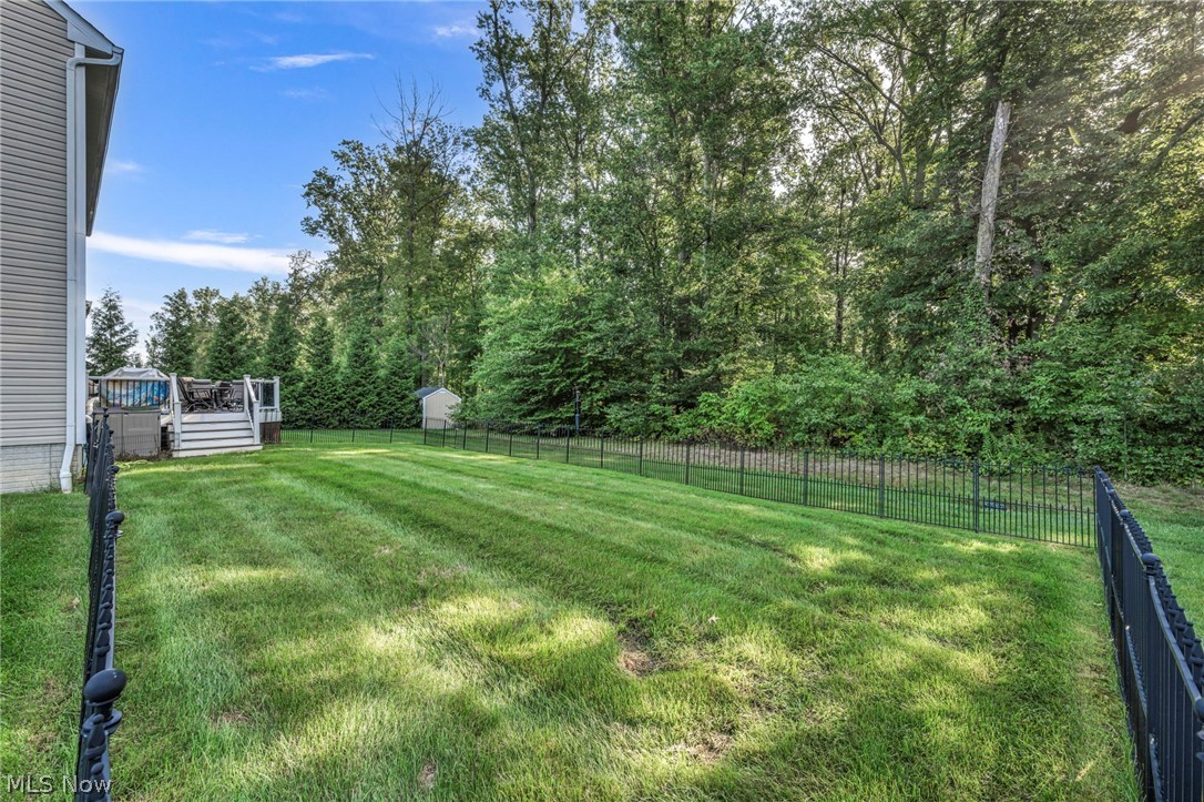 2711 Palmer Lane