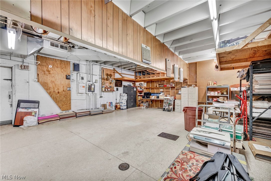 35070 Center Ridge