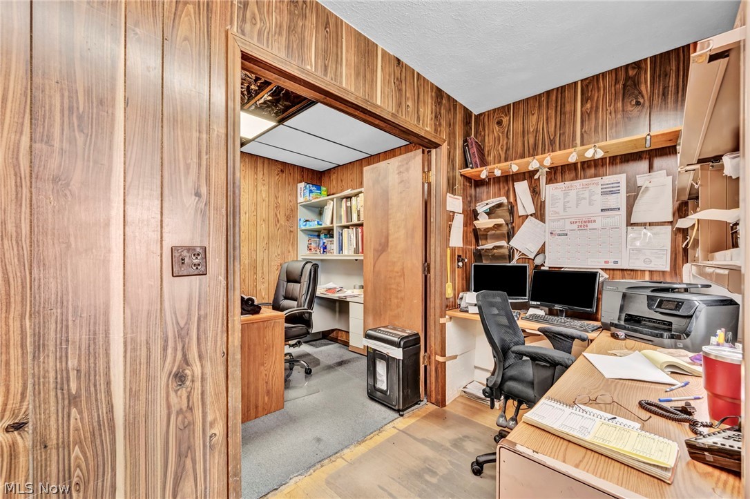 35070 Center Ridge