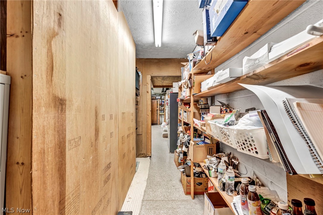 35070 Center Ridge