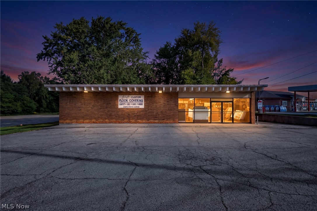 35070 Center Ridge