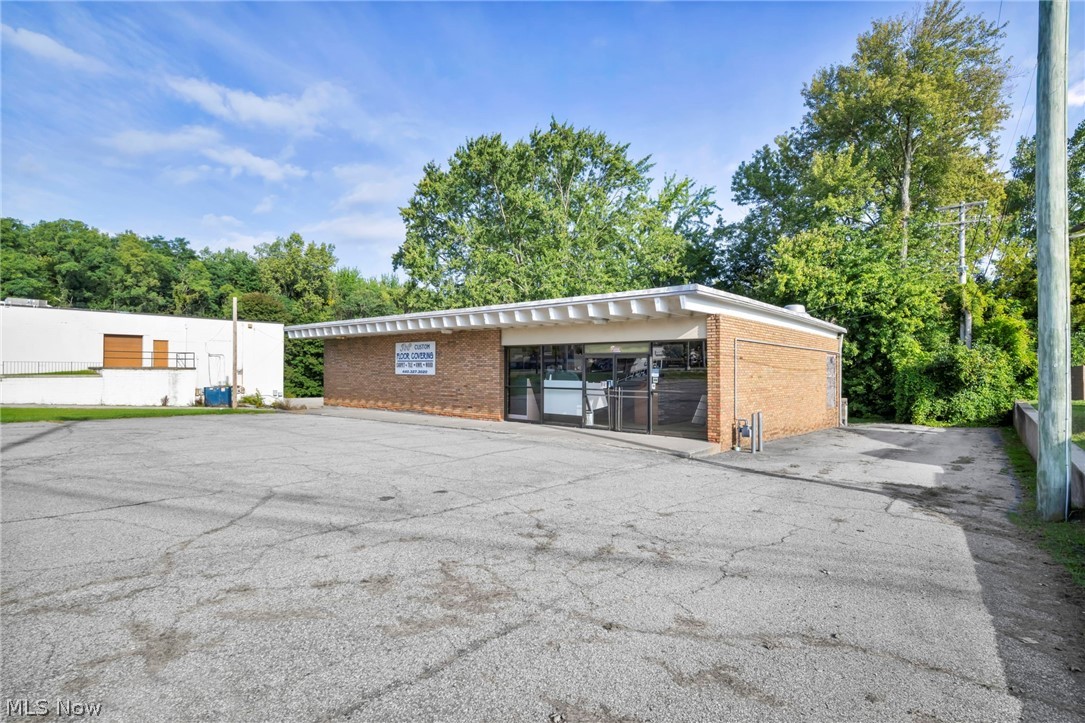 35070 Center Ridge