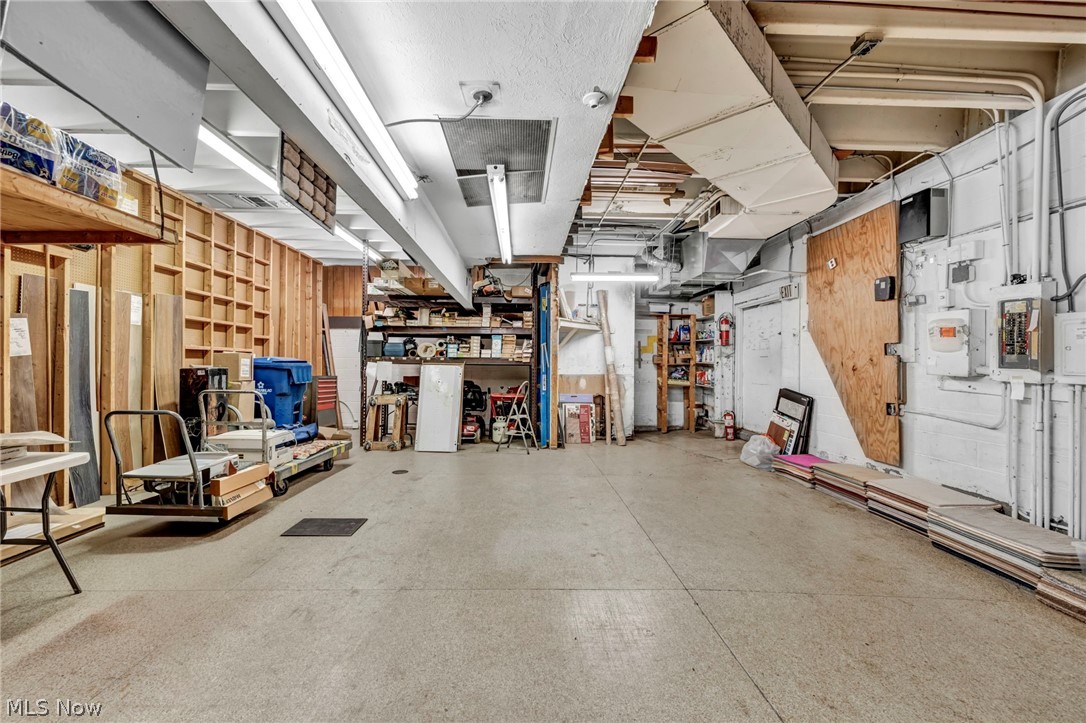 35070 Center Ridge