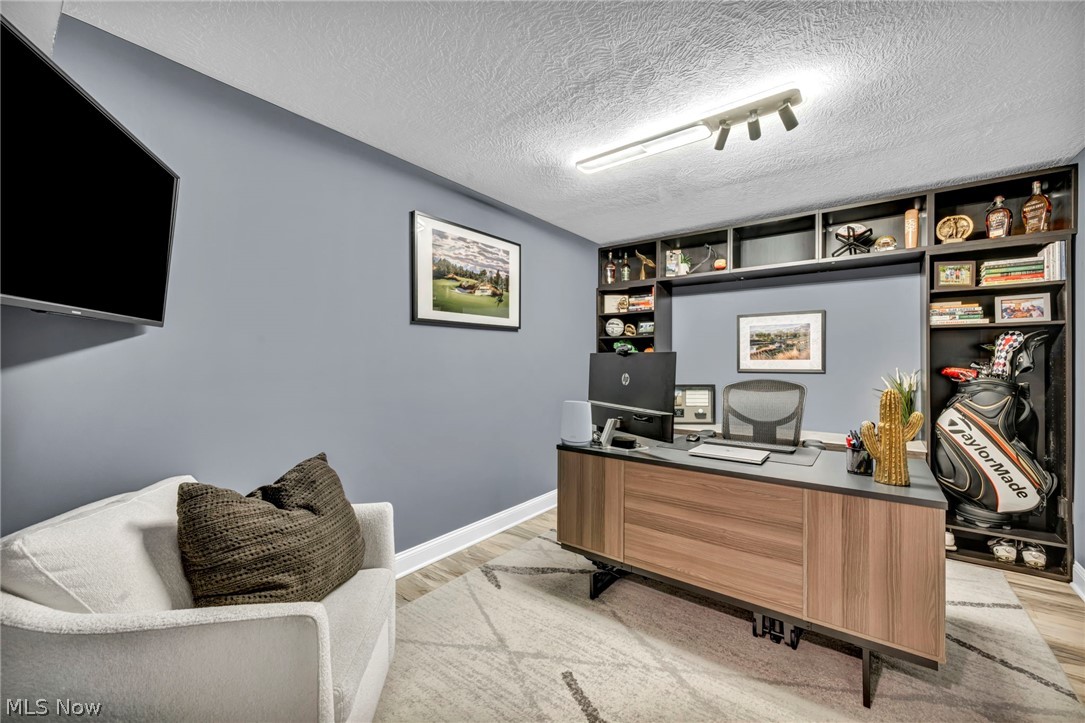 36633 Capri Lane